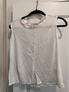 Jones New York Collection White Sleeveless Knit Shell Crew‎ Neck Top Size M